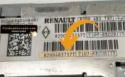 Renault radio label with an 8200 serial number